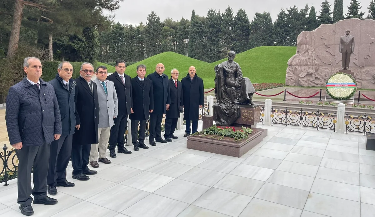 Güney Azərbaycan Keçici Milli Məclisinin Təşkilat Komitəsinin üzvləri Bakıya gəlib