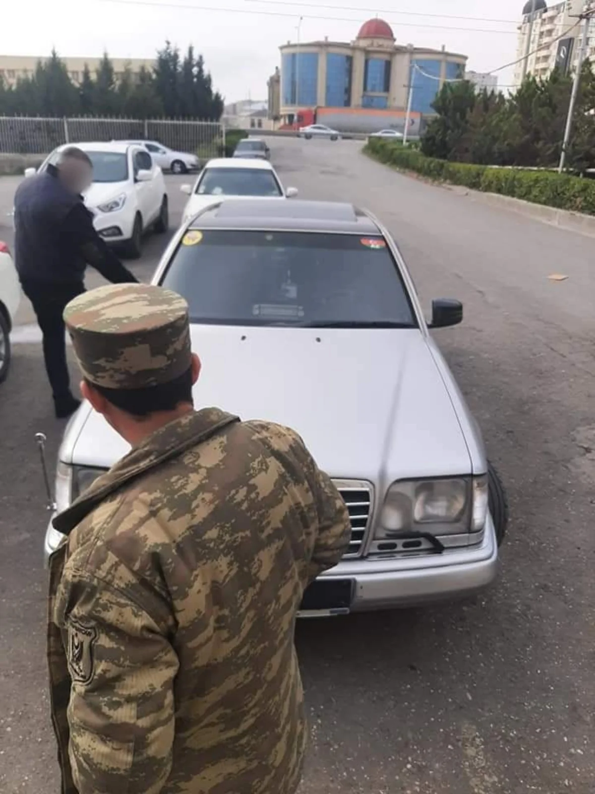 Özlərini QHT rəhbəri kimi təqdim edərək orduya dəstək adı ilə pul yığan şəxslər saxlanılıb