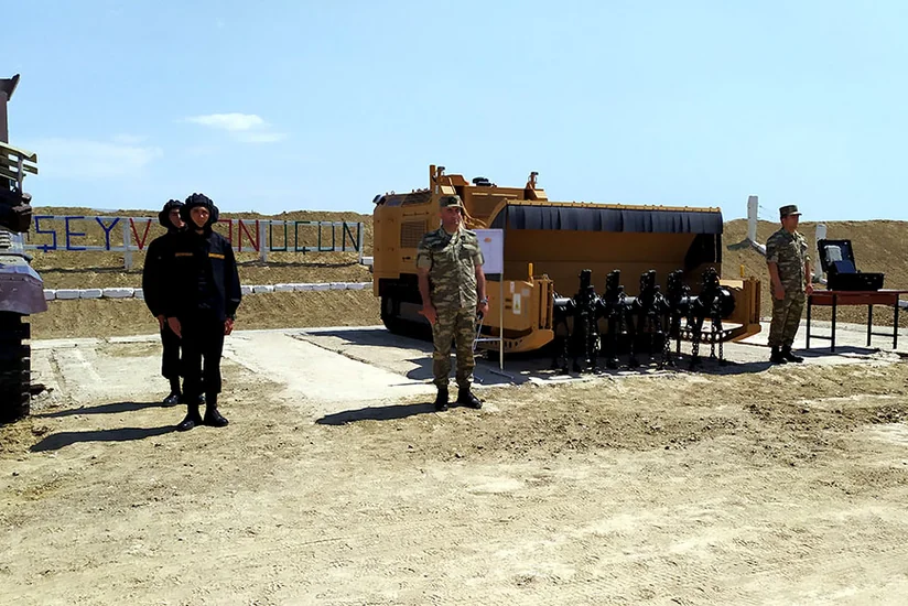 Türkiyə mütəxəssisləri Azərbaycan hərbçiləri üçün minatəmizləmə kursu keçir