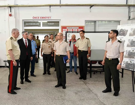 Milli Müdafiə Universitetinin rektoru Türkiyədə təhsil alan azərbaycanlı kursantlarla görüşüb