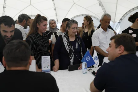 Laçında əmək yarmarkası keçirilib, 335 vakansiya təqdim edilib