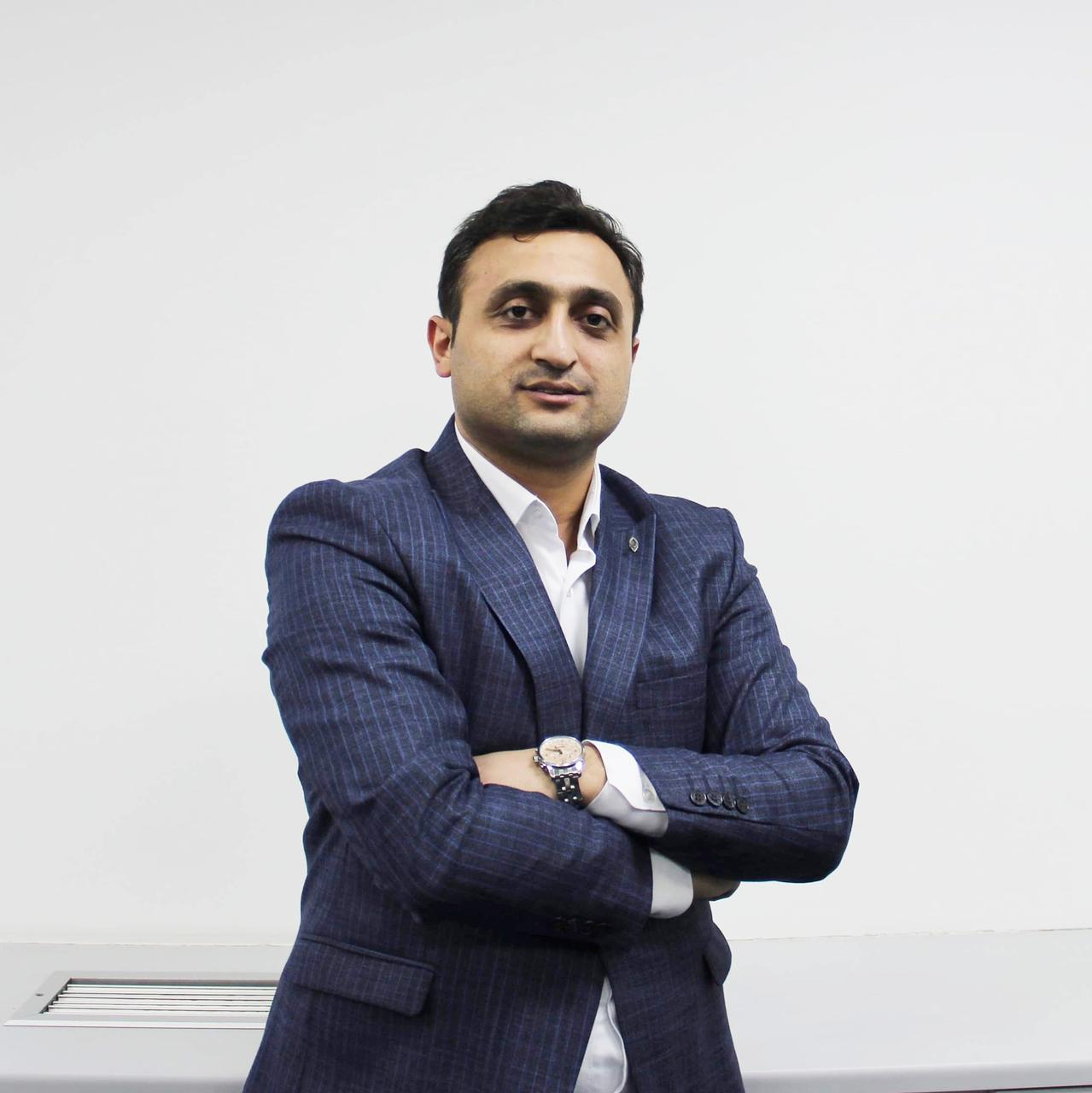 Elnur Abdullazadə