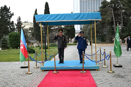 Azərbaycan və Səudiyyə Ərəbistan Krallığı arasında hərbi əməkdaşlıq müzakirə edilib