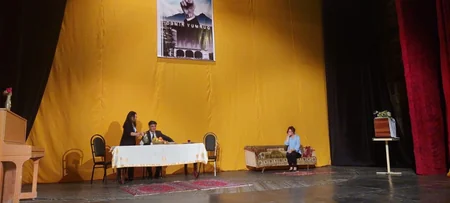Gəncədə “Dəmir yumruq” tamaşası nümayiş olunub
