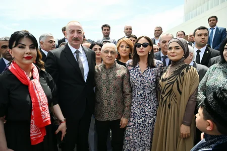 İlham Əliyev və Mehriban Əliyeva Ağdam Muğam Mərkəzinin açılışında iştirak ediblər - YENİLƏNİB-3