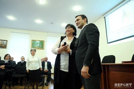 Bir qrup idmançı və idman mütəxəssisinin mükafatlandırılma mərasimi keçirilib