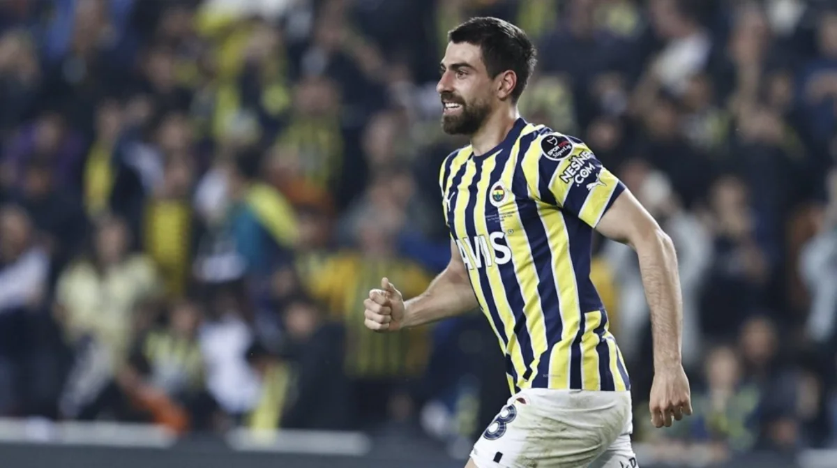 Fənərbağçanın futbolçusu Braziliya klubu ilə müqavilə bağlamağa yaxındır