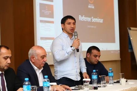 Azərbaycan Güləş Federasiyasının təşkil etdiyi məşqçilərin ümumrespublika seminarı davam edir