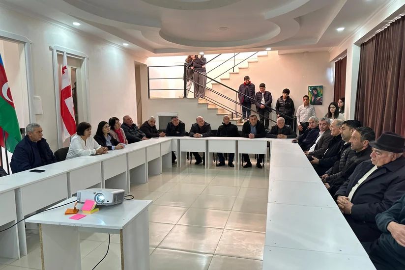 Qardabanidə azərbaycanlı tələbə-gənclərin təhsil problemləri müzakirə edilib
