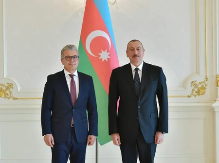 Президент Азербайджана принял верительные грамоты новоназначенных послов трех стран - ОБНОВЛЕНО