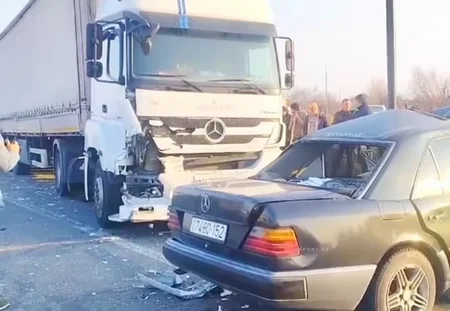 Kəngərlidə iki həftə əvvəl yol qəzasında xəsarət alan 47 yaşlı kişi xəstəxanada ölüb