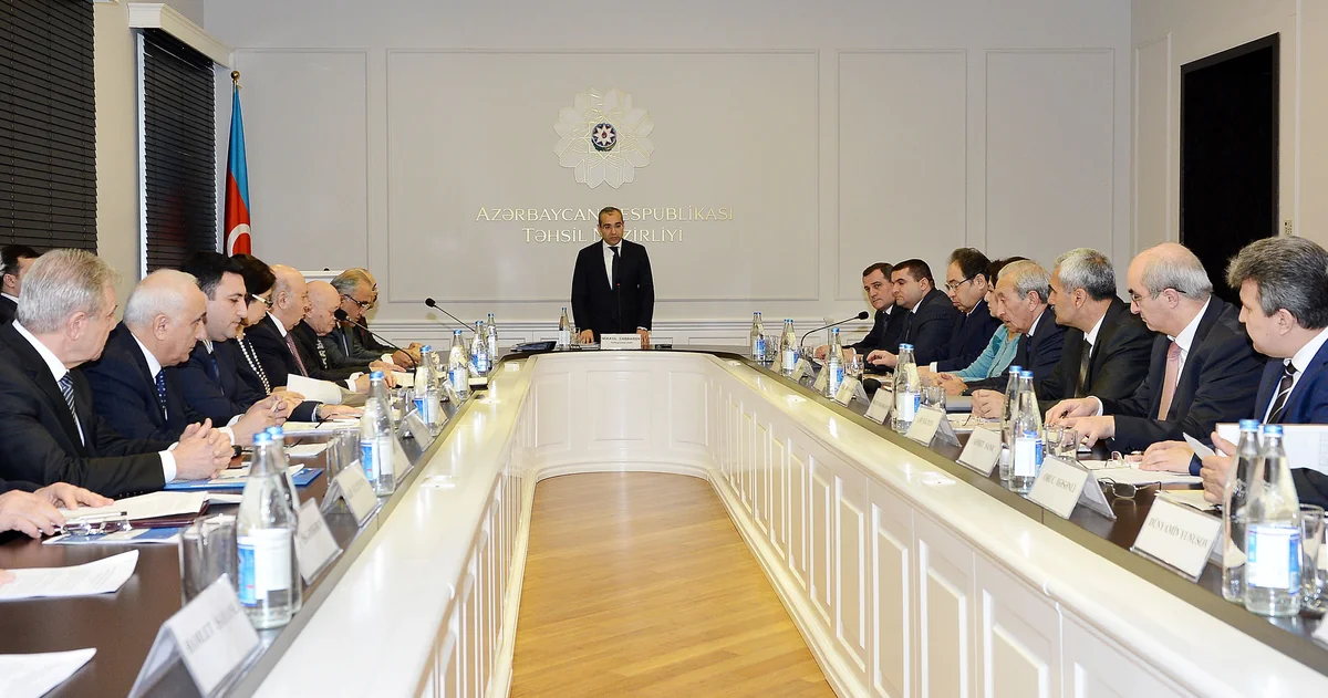 Təhsil Nazirliyində kollegiya iclası keçirilib