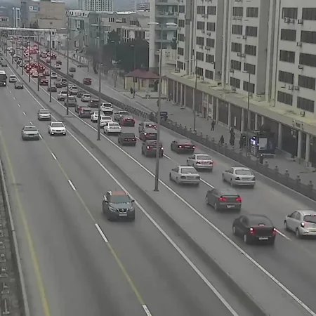 Bakının bir sıra yollarında tıxac müşahidə olunur