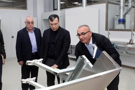 Sahil Babayev əlillər üçün müasir standartlara uyğun reabilitasiya şəraitinin yaradılmasını tapşırıb