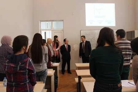 ​Yaponiya səfiri Azərbaycan Dövlət Neft və Sənaye Universitetini ziyarət edib