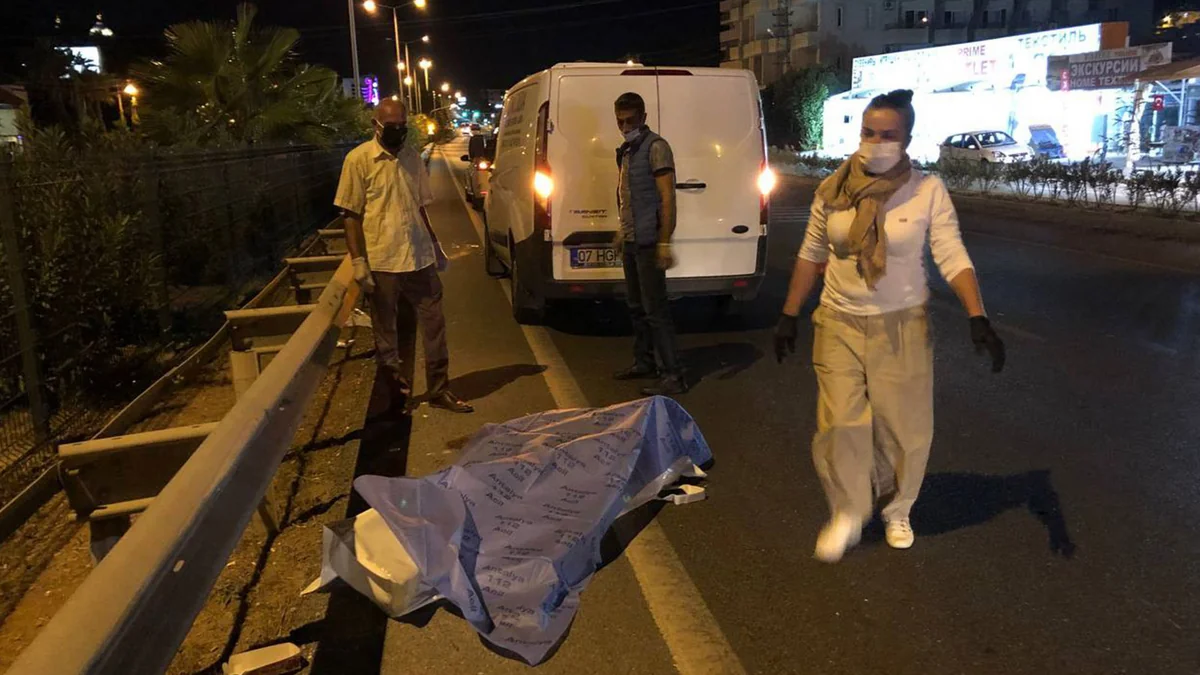 Türkiyədə ukraynalı turistlər yol qəzasına düşüb, ölən və yaralanan var