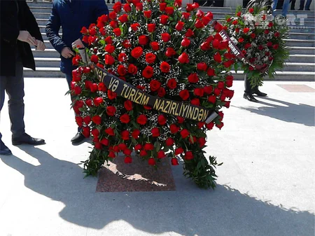Maqsud İbrahimbəyov I Fəxri xiyabanda dəfn edilib