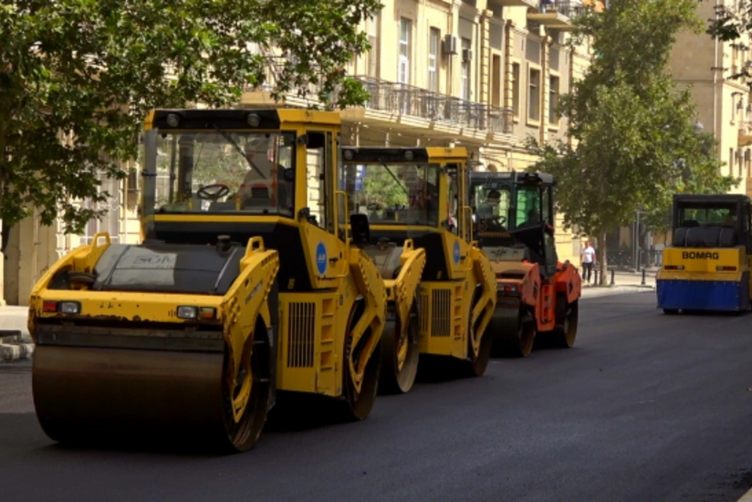Bakının Nizami küçəsində təmir işləri aparılır