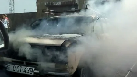 Abşeronda avtomobil yanıb - FOTO