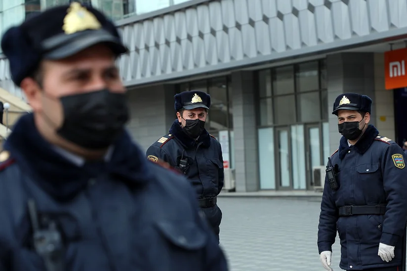 Həftəsonları fəaliyyətinə icazə verilən sahələr