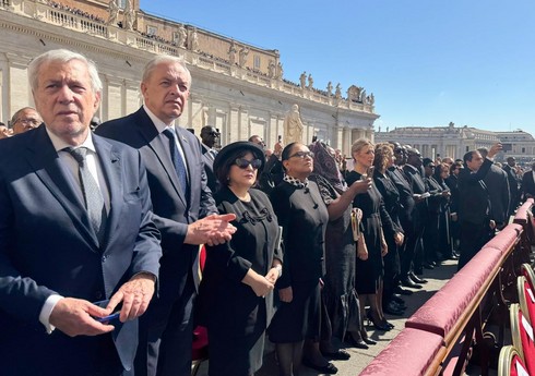 Sahibə Qafarova Vatikanda Roma Papasının dəfn mərasimində iştirak edib