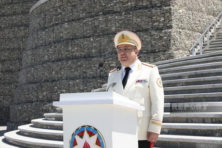 Azərbaycanda xidmətə yeni qəbul olunmuş gömrükçülər and içib