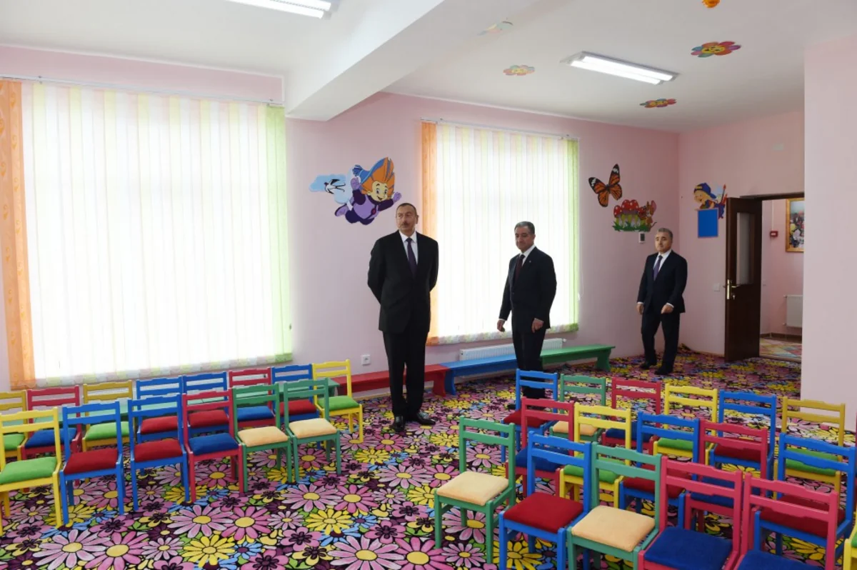 İlham Əliyev Beyləqanda inşa olunan 8 saylı körpələr evi-uşaq bağçasının açılışında iştirak edib