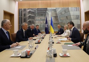 Ukrainian FM, NATO Secretary General mull production of ammunition