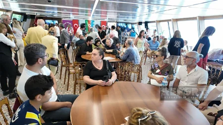 İstanbulda “Valide Sultan” gəmisində “Zəngəzur sənətkarlığı” sərgisi keçirilib