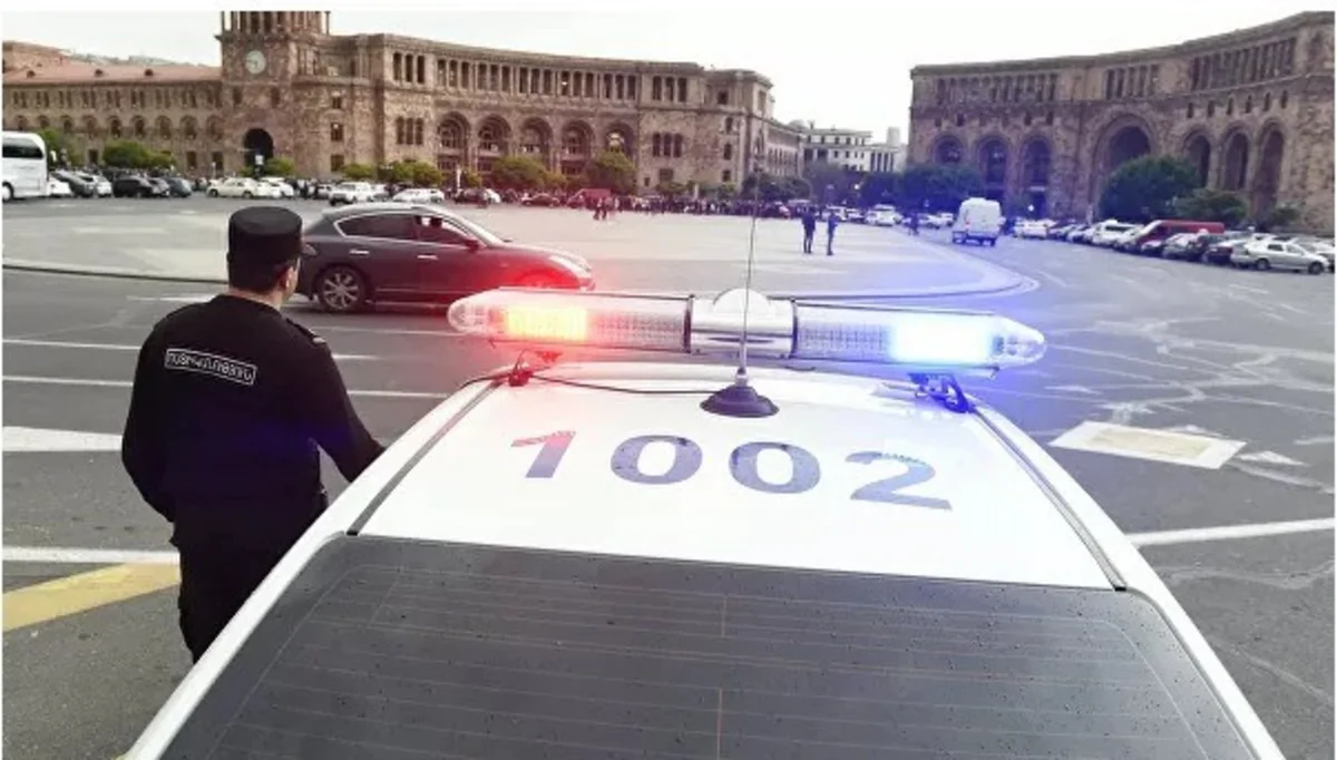 В Армении задержали четырех солдат по подозрению в избиении офицера