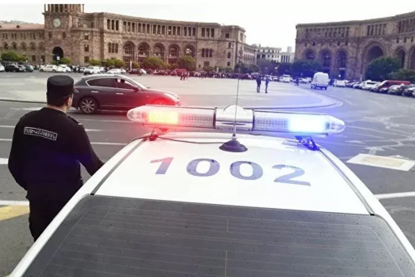 Ermənistan ordusunun 4 əsgəri zabiti döydüklərinə görə saxlanılıb