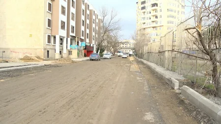 Nəcəf Nərimanov küçəsində avtonəqliyyatın hərəkəti məhdudlaşdırılır - VİDEO