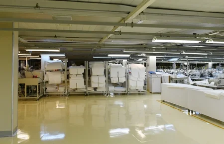 Ilham Aliyev, Mehriban Aliyeva inaugurate face mask factory