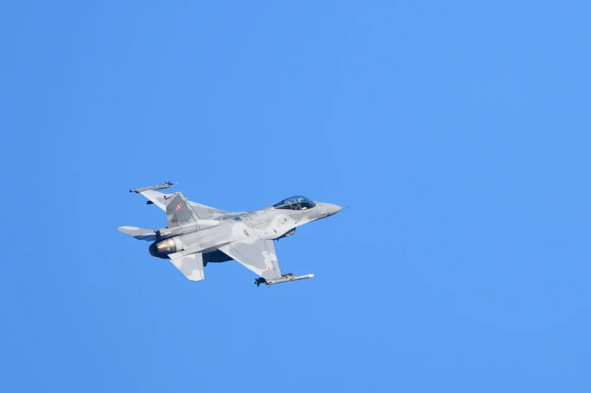 Ukraine and Czechia agree to cooperate on training Ukrainian F-16 pilots