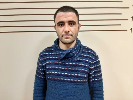 Bir gecədə 20 avtomobildən oğurluq edənlər saxlanıldı