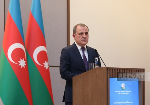 Ceyhun Bayramov İraqa rəsmi səfərə yola düşüb
