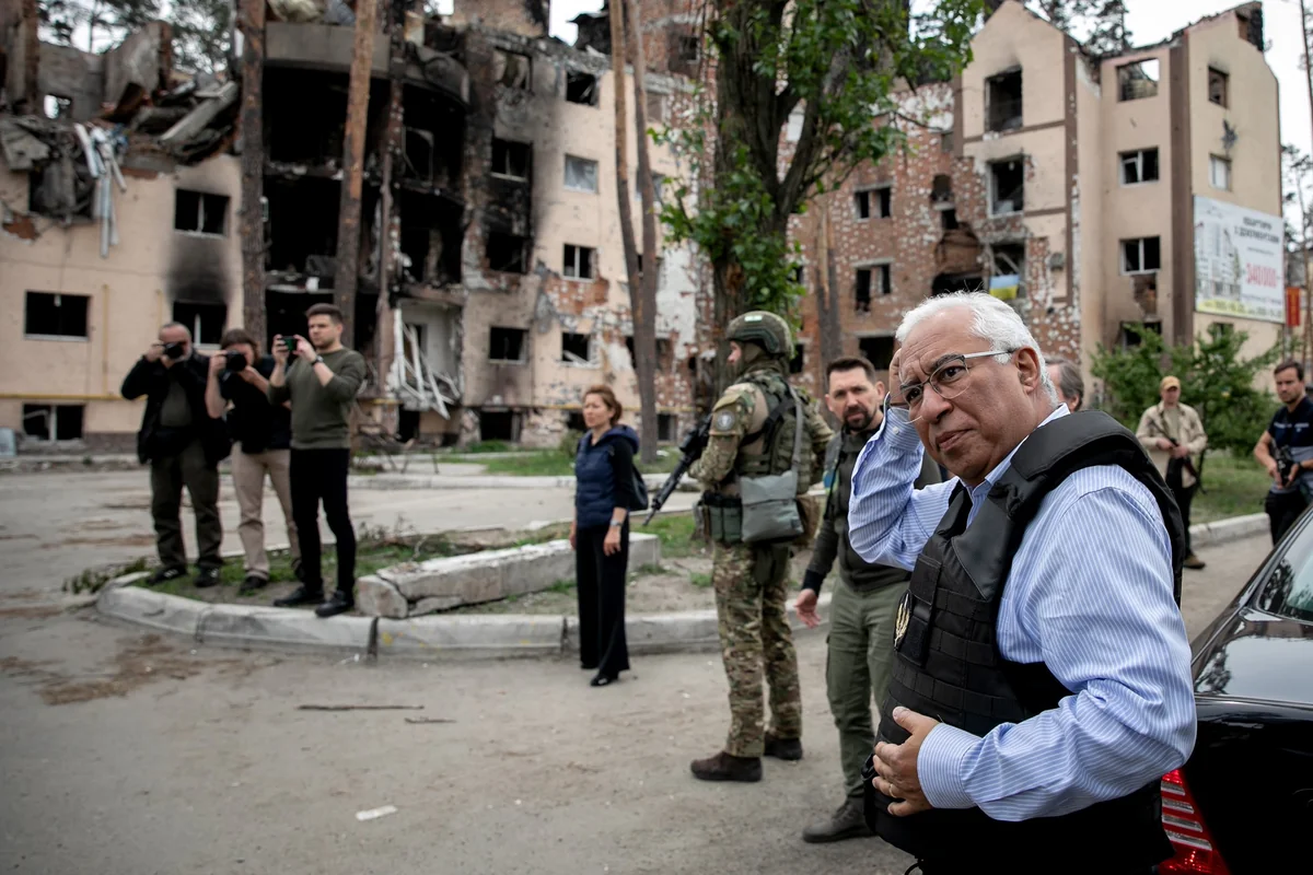 Премьер Португалии посетил украинский город Ирпень