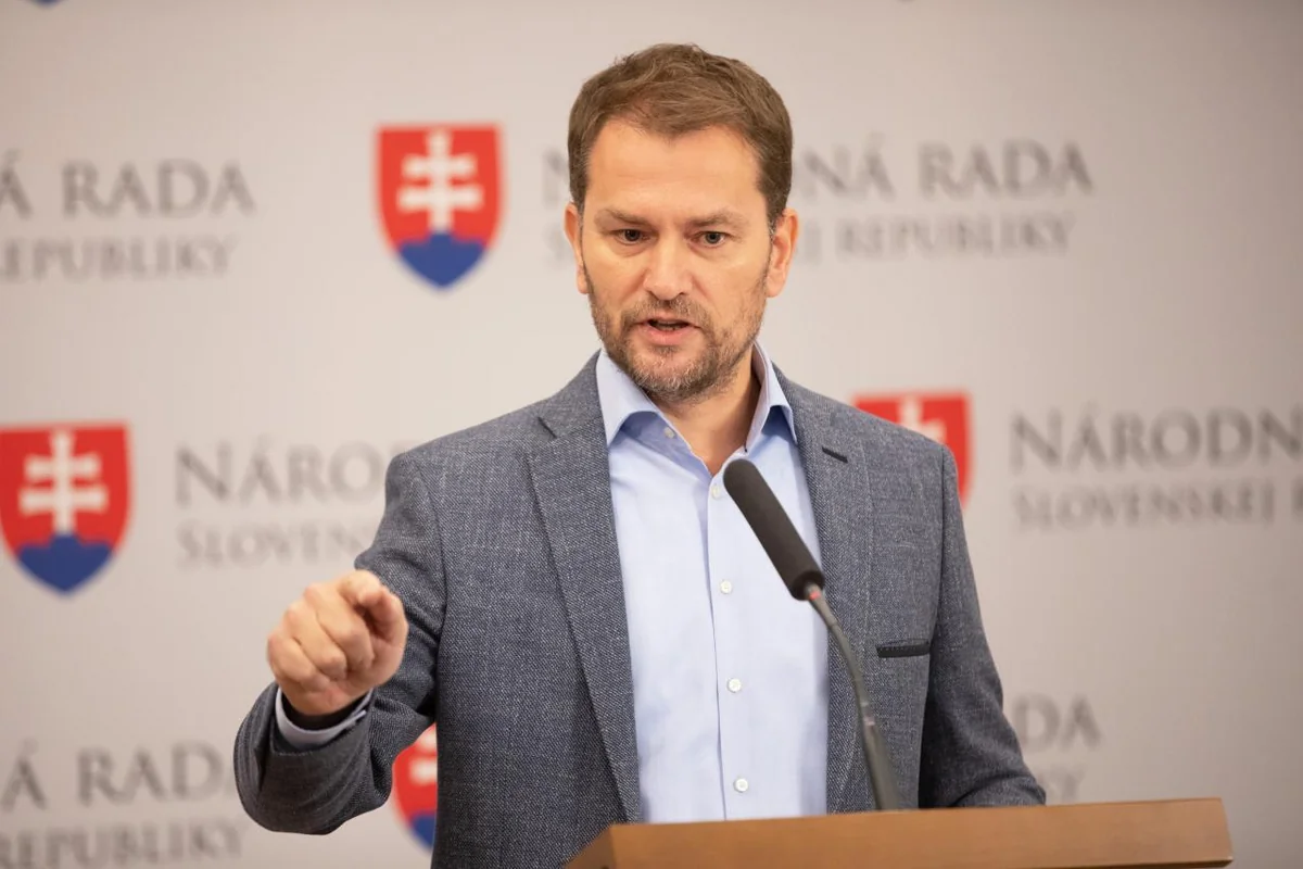 Slovakiyanın Baş naziri koronavirusa görə karantinə getdi