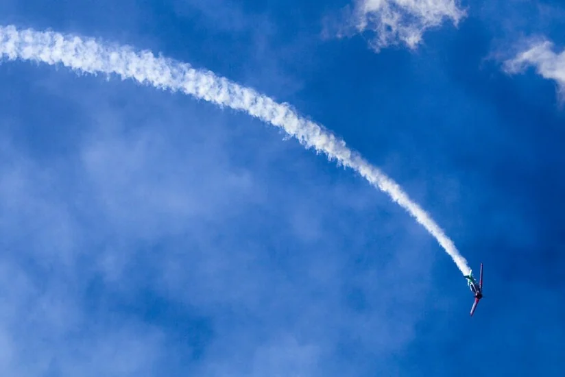 В Финляндии пилот погиб при крушении самолета на авиашоу