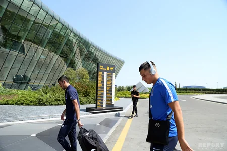 Futbol üzrə Azərbaycan milli komandası Norveçə yollanıb - FOTO
