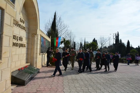 Tərtərdə Xocalı soyqırımı ilə əlaqədar ümumrayon yürüşü keçirilib