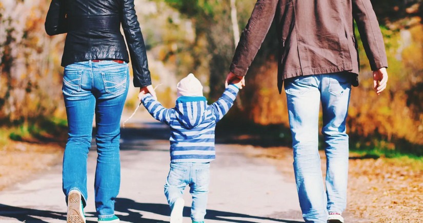 Psixiatriya Xəstəxanasının Baş həkimi: Azərbaycanda ana və ata rolları dəyişib