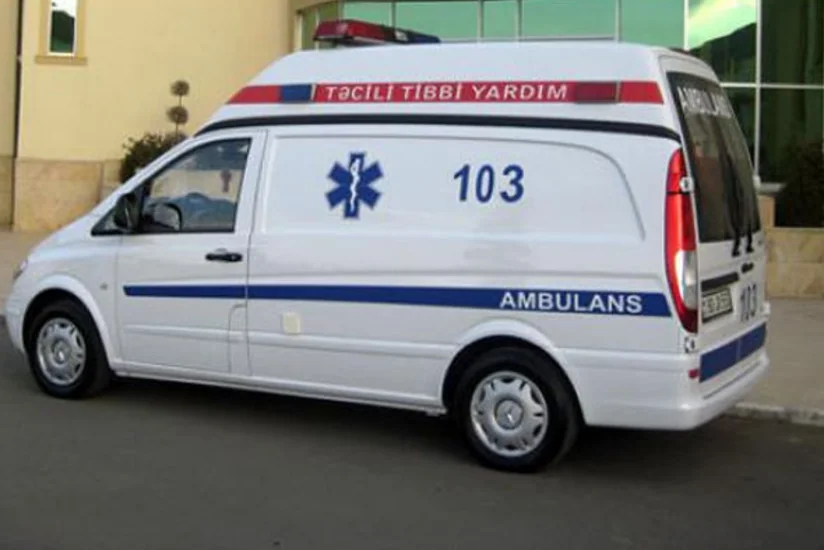 Tovuzda ağacdan meyvə yığan qadın yıxılaraq ağır xəsarət alıb