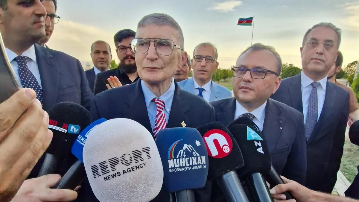 Əziz Sancar: Naxçıvan Türkiyənin Türk dünyasına açılan qapısıdır