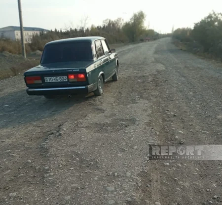 Ağdaşın Qaradeyin kəndinin yolları bərbad vəziyyətə düşüb