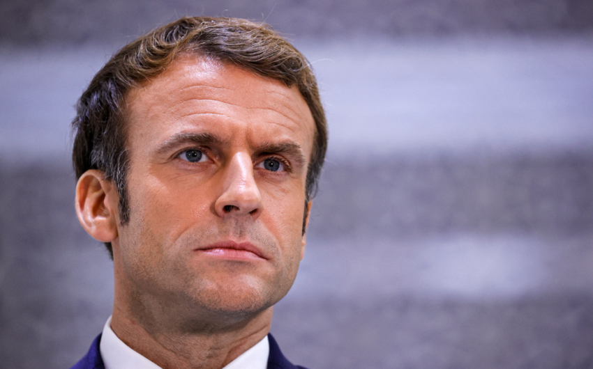 Macron calls on Israel to withdraw its troops from Lebanon