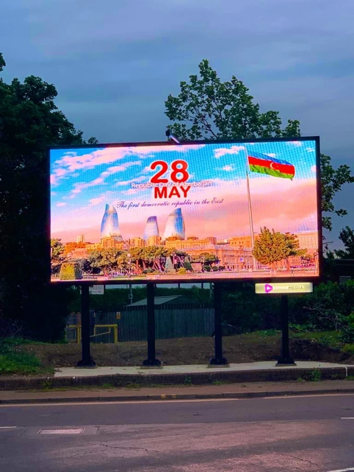 Londonda Azərbaycan haqqında lövhələr quraşdırılıb