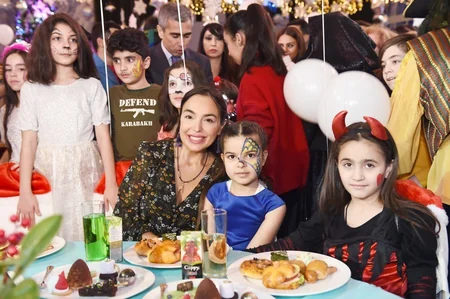 Heydar Aliyev Foundation arranges traditional New Year party for children