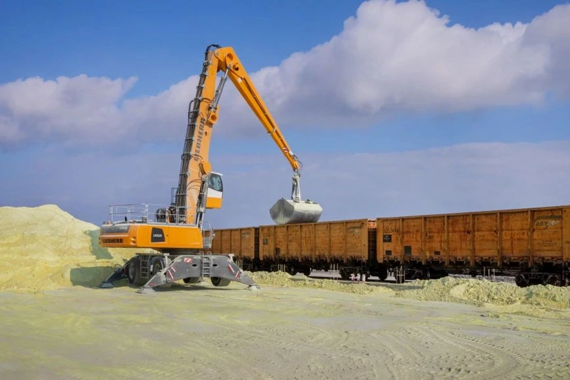 Azerbaijan launches first cargo transit from Zira Port