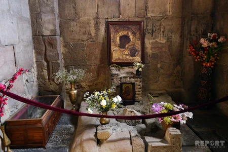 Xristianlığın ilk çağlarından yadigar - Cvari monastırı - FOTOREPORTAJ